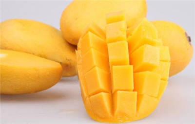 芒果如何催熟 不熟的芒果不要吃！