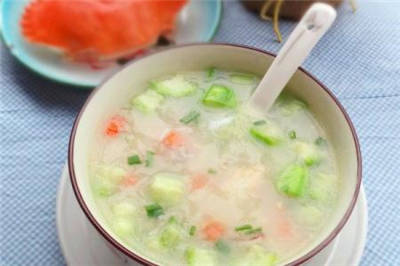 丝瓜下奶汤的做法 吃丝瓜为什么能下奶