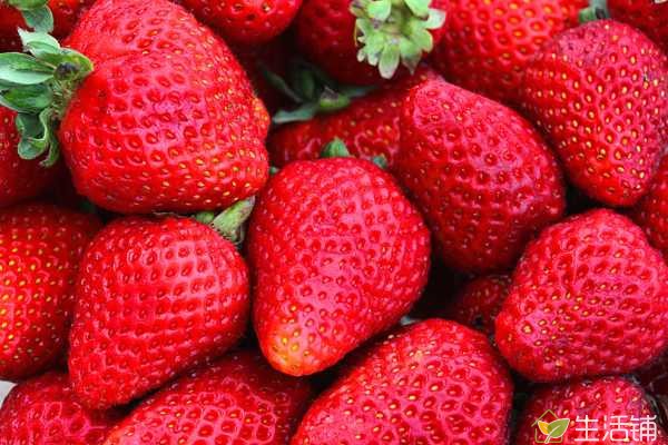 草莓不能和什么一起吃，不能和地瓜、凉性食品以及富含钙质的食品